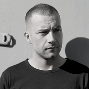 Michael Gladon