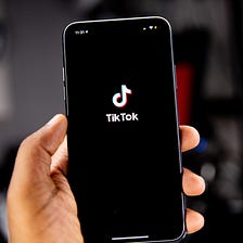 Why Your Small Business Should Be Using Tik Tok Right Now
