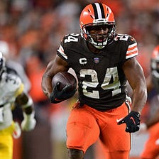 Nick Chubb Is Laying Claim To The “Best Running Back Alive” Title