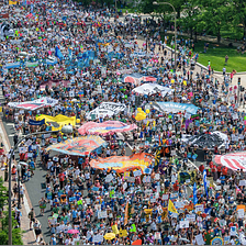 Climate March Moves 300,000 Across the U.S.