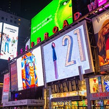 5 DOOH Trends You Need to Know for 2024