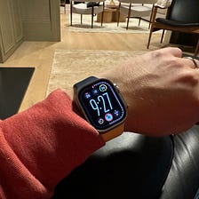 Apple Watch 2 Ultra 2 Similar