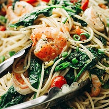 SHRIMP PASTA WITH LEMON AND SPINACH