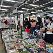 Keseruan Festival Literasi Patjarmerah di Surabaya