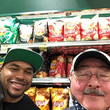 I met Steve Smith Sr #89 in the potato chip aisle