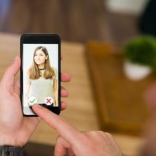 Tinder and the White House Want You to Swipe Right on the Covid-19 Vaccine