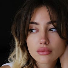 4 Psychological Reasons You Feel Anxious All the Time