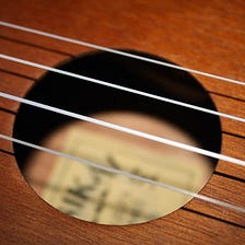 Should I use Plastic Or Steel Ukulele Strings?