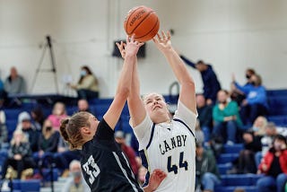 Canby Girls Basketball Drops #2 Putnam in Buzzer-Beating Upset [The Canby Current]
