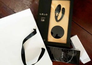 WHAT THE HEX!? OUR THOUGHTS ON LELO IN BED WITH CHARLIE