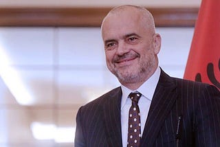 Edi Rama dhe Dështimi i Shëndetësisë Falas