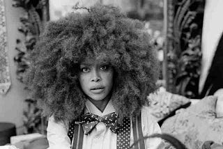 The magic words of Badu in Baduizm