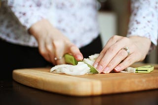 Curious Questions: Do tear-free onions actually stop you crying when you chop them? — Country Life