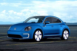 VW Beetle 4 ประตู บางทีอาจเปลี่ยนเป็นจริง ด้วยใบหน้าในจินตนาการออกมาเป็นอย่างงี้