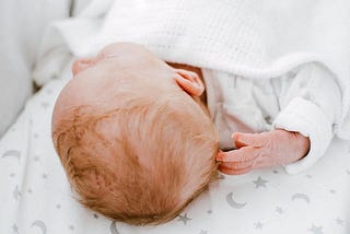 How To Sleep Train A Colicky Baby: 6 Proven Methods That Work