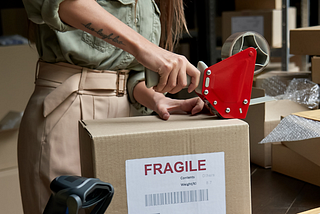 How Can a 3PL Help Resolve eCommerce Shipping Challenges? | Rakuten Super Logistics