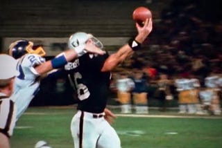 Todd Christensen Mercilessly Dominated the San Diego Chargers