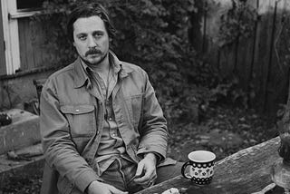 Sturgill Simpson Breaks Away on Sound & Fury