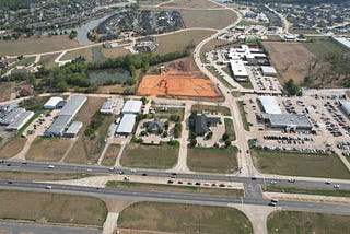 Rising Trends: The Shift Towards Public Construction Contracts in Commercial Real Estate | Justin…