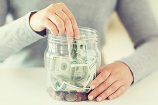 4 Tips to Save $1000 Dollars a Month