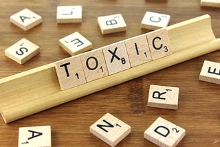 10 Early Indicators of a Toxic Workplace