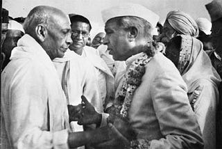 No, Sardar Vallabhbhai Patel was not the architect of Article 370