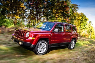 吉普自由客说明书｜Jeep Patriot Owner’s Manual