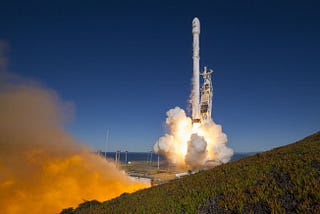 Watch a SpaceX Falcon 9 rocket launch 10 satellites into orbit