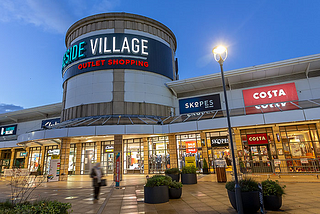 Doncaster’s Lakeside Village Outlet Shopping