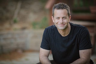 Kirk Cameron promueve evento en vivo desde los cines “Avívanos”