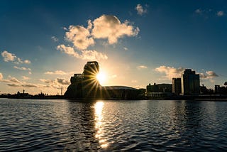 [流浪環島] 暫時的終點站高雄，最陌生的海洋城市