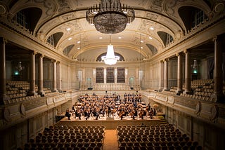 Intelligent Composability: Building AI Systems Like Orchestra, Not Soloists
