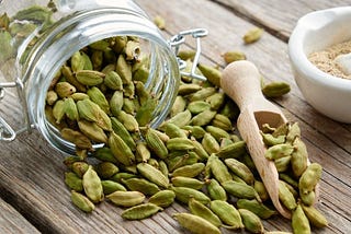 Women should avoid consuming cardamom in large doses because it can affect the menstrual cycle.