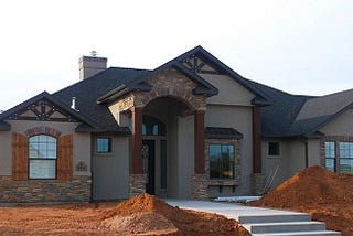 Independent roofing contractors offer numerous benefits.