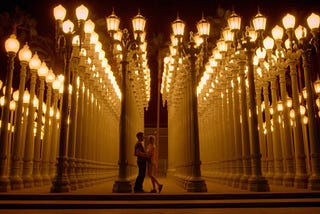 Nobody Walks in L.A.: A Conversation with Jesse Shapiro on Flâneurs & Flirting
