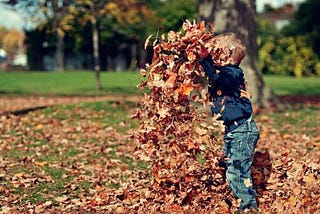 Spring Cleaning Isn’t Just for Spring: How to Use Your Calendar for Fall Deep Cleaning