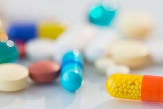 Drug Design Made Fun Using Reinforcement Learning