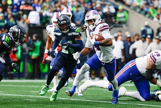 Bubbler Football Week 8 News & Notes