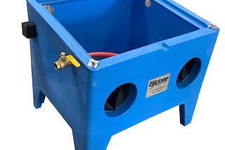 How does a sandblaster work?