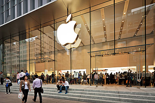 Apple Employees’ Lottery Due To Facebook’s ‘Scandal’! Heart will be happy after reading