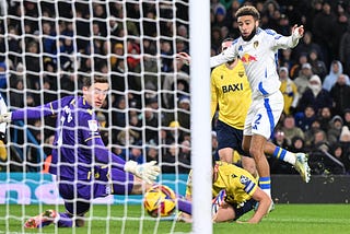 Analisis Taktik: Oxford United 0–1 Leeds United | Pekan 43 EFL Championship 2024/25