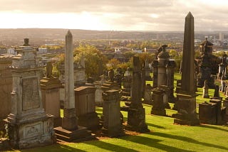 Grave Offenses : Glasgow’s Gravediggers