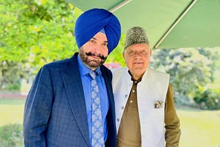 Navjot Singh Sidhu meets Farooq Abdullah in Srinagar, calls him a ‘Colossus of Indian Politics’