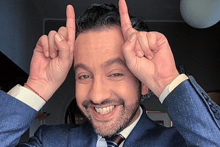 Cómo hacer un Chumel: la receta para fallar con éxito en la comedia política