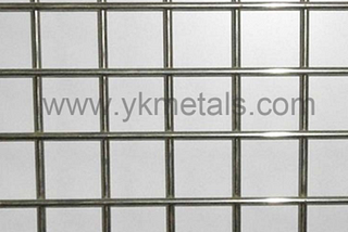 How To Distinguish Between Galvanized Welded Wire Mesh And Stainless Steel Welded Wire Mesh?