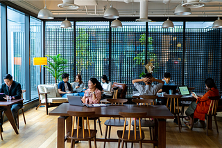 Transforming Workspaces: Coworking’s Rise and the Shared Office Shift