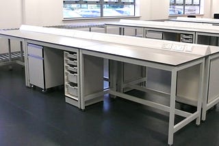 The Ultimate Guide to Laboratory Furniture in the UK