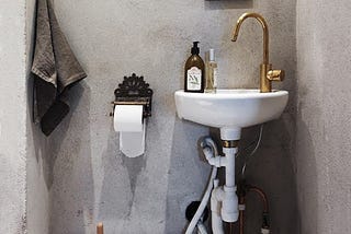 Warm Up Your Bathroom With Metal Fixtures in Houston, TX