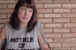 Brasiliense cria canal no Youtube para falar sobre maternidade