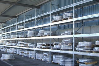 How Galvanized Pallet Racking Can Improve Warehouse Efficiency